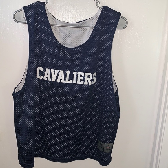 AZ20 Cleveland “cavaliers” short sleeve top Size M - Picture 1 of 7